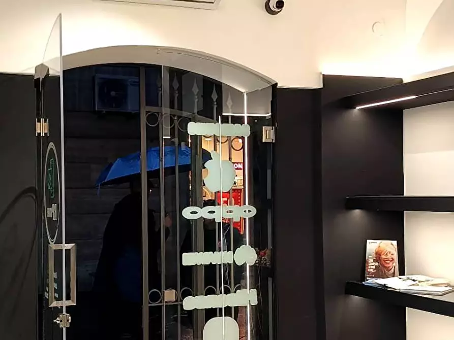 Immagine 3 di Locale commerciale in affitto  in Corso Vittorio Emanuele a Nocera Inferiore