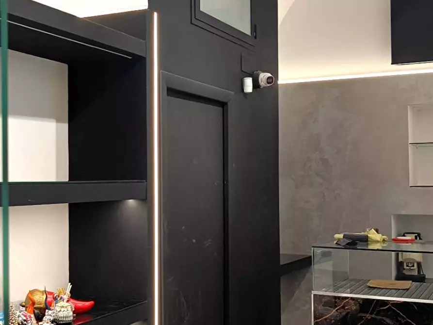 Immagine 5 di Locale commerciale in affitto  in Corso Vittorio Emanuele a Nocera Inferiore