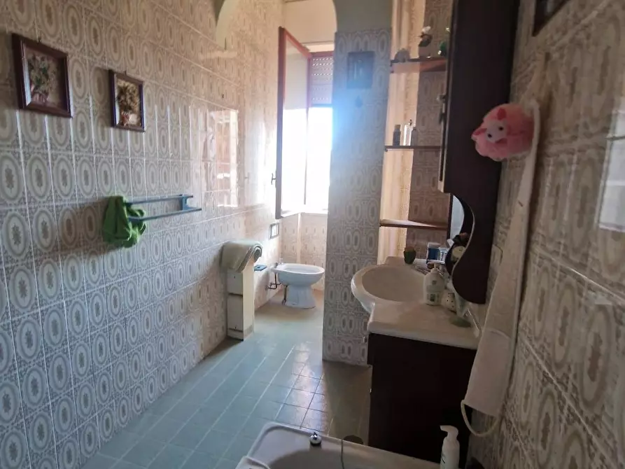 Immagine 11 di Appartamento in vendita  in via moccia a Avellino