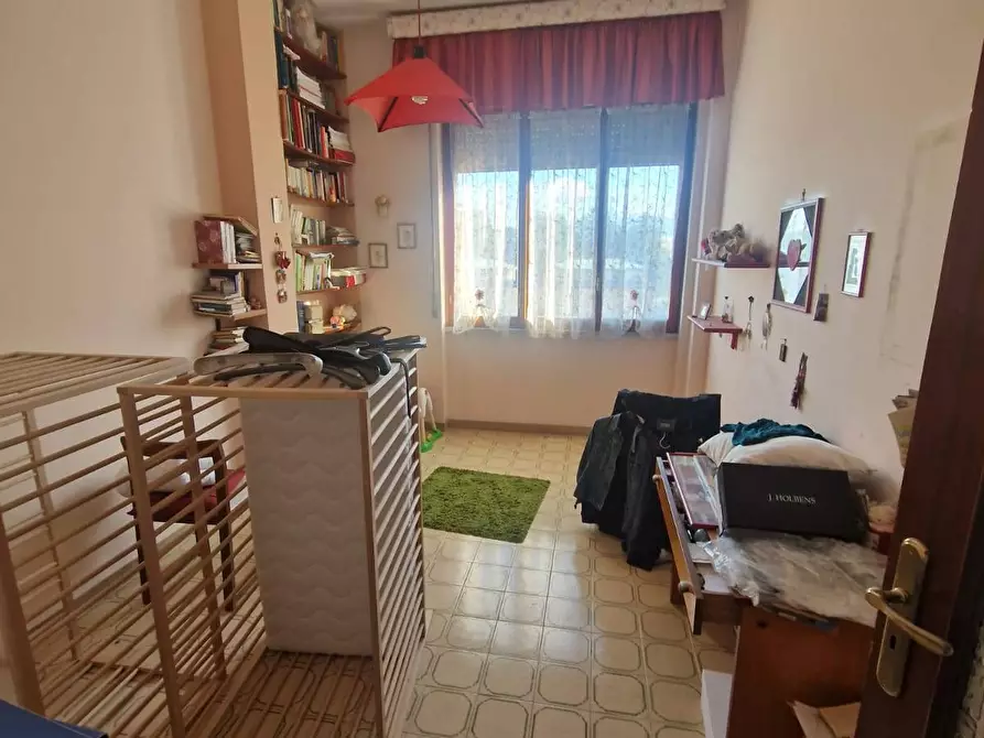 Immagine 13 di Appartamento in vendita  in via moccia a Avellino