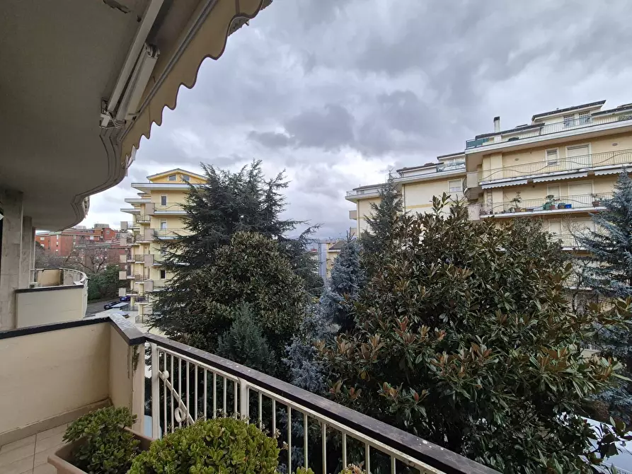 Immagine 28 di Appartamento in vendita  in via annarumma a Avellino