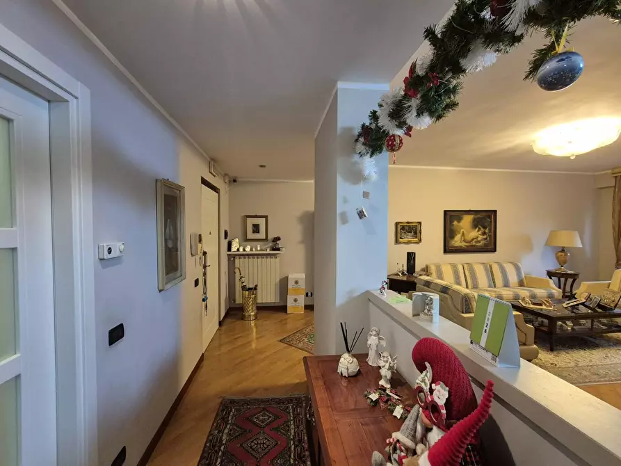 Immagine 31 di Appartamento in vendita  in via annarumma a Avellino