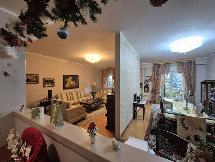 Immagine 33 di Appartamento in vendita  in via annarumma a Avellino