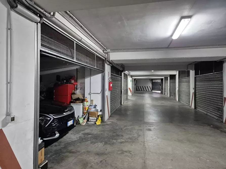 Immagine 45 di Appartamento in vendita  in via annarumma a Avellino