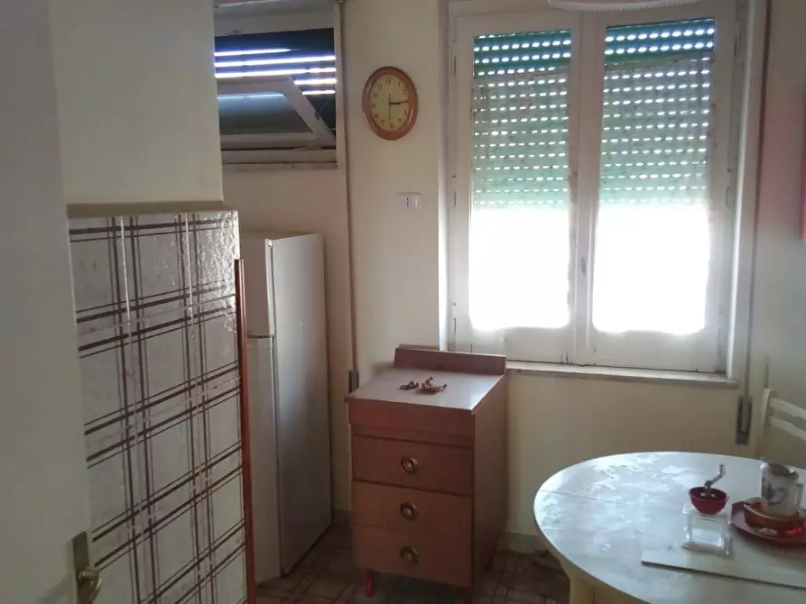 Immagine 7 di Appartamento in vendita  in Via Scalo Ferroviario a Eboli