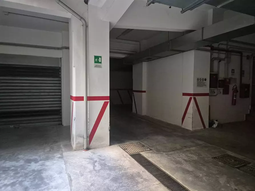 Immagine 3 di Box auto in vendita  in vicolo conservatorio a Avellino