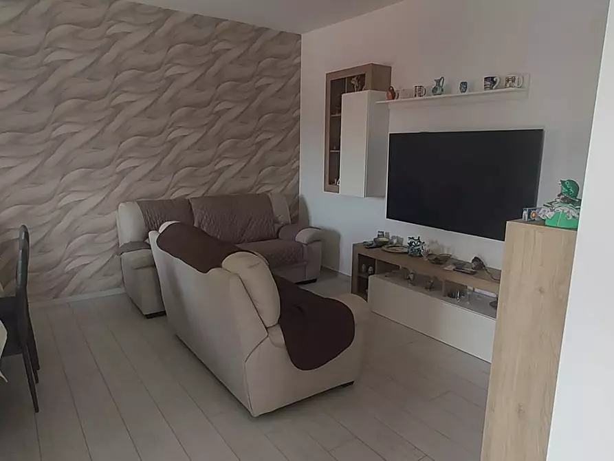 Immagine 12 di Villa in vendita  in Via Guido Scocozza 9 a Eboli