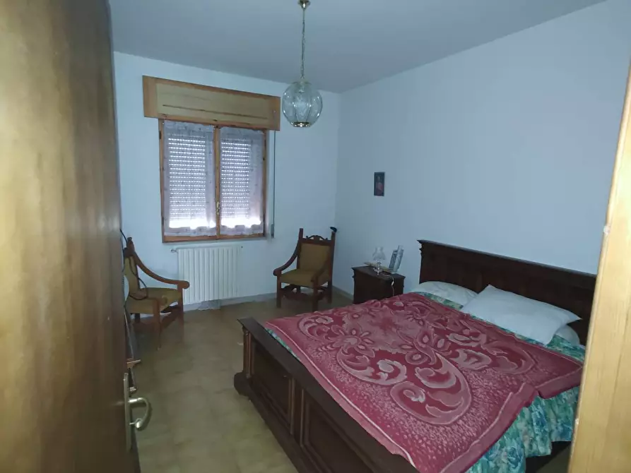 Immagine 6 di Appartamento in vendita  in Via S. Caterina a Mirabella Eclano