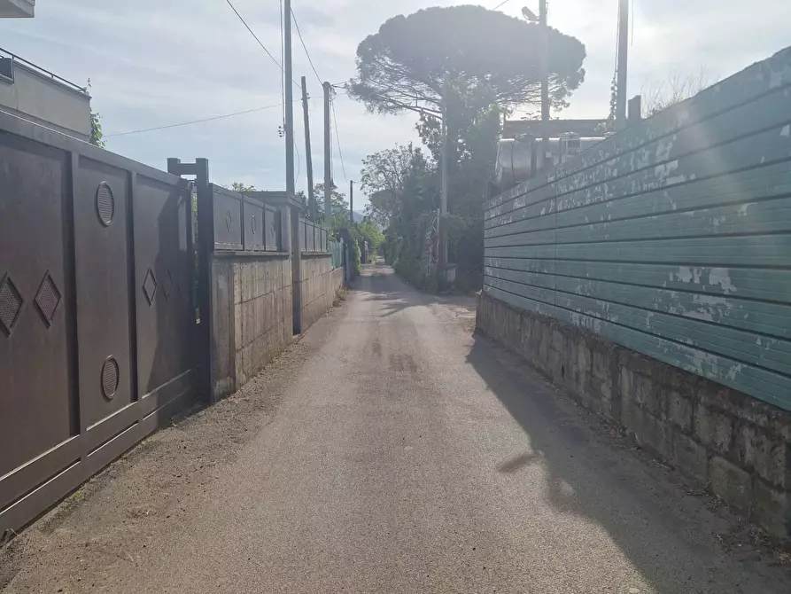 Immagine 2 di Casa indipendente in vendita  in Via Urbano VI a Nocera Inferiore