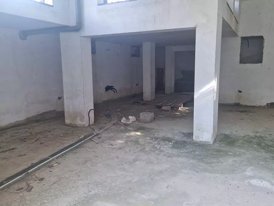 Immagine 10 di Casa indipendente in vendita  in Via Urbano VI a Nocera Inferiore