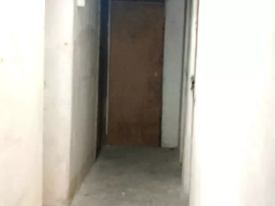 Immagine 5 di Magazzino in vendita  in Via Gramsci a Nocera Inferiore