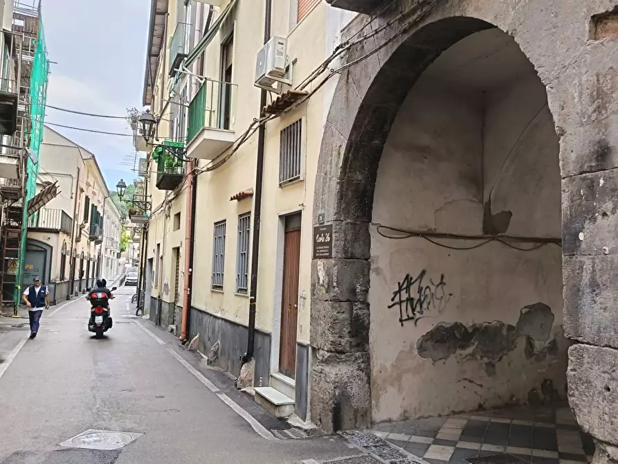 Immagine 1 di Appartamento in vendita  in Via Dentice D'Accadia 26 a Nocera Inferiore