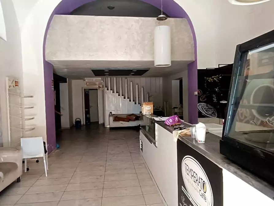 Immagine 5 di Locale commerciale in vendita  in Via Napoli 7 a Maddaloni