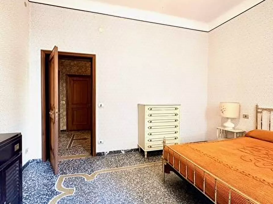 Immagine 14 di Appartamento in vendita  in Via Albenga a Savona