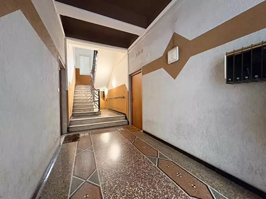 Immagine 31 di Appartamento in vendita  in Via Albenga a Savona