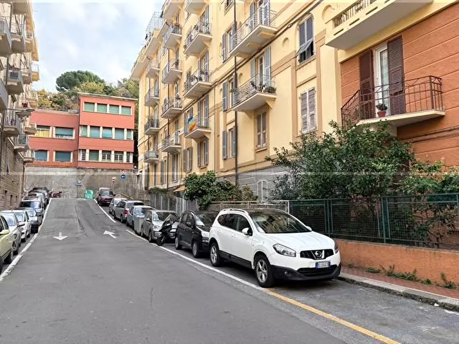 Immagine 32 di Appartamento in vendita  in Via Albenga a Savona