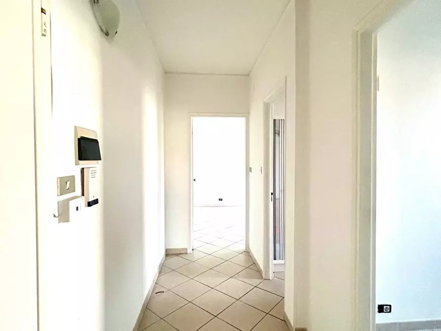 Immagine 7 di Appartamento in vendita  a Savona