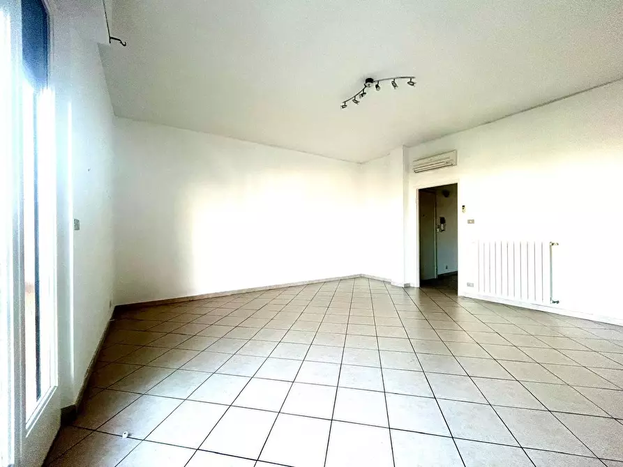 Immagine 10 di Appartamento in vendita  a Savona