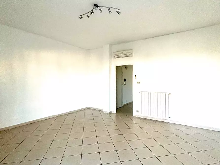 Immagine 14 di Appartamento in vendita  a Savona