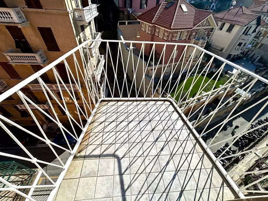 Immagine 21 di Appartamento in vendita  in VIA OXILIA 5 a Savona