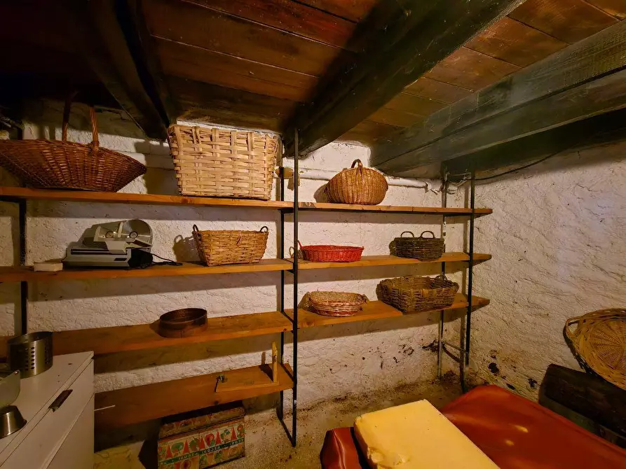 Immagine 46 di Rustico / casale in vendita  in Via Paleologo a Altare