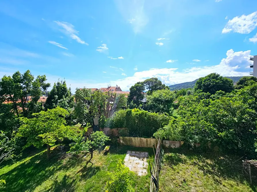 Immagine 12 di Appartamento in vendita  in VIA MIGNONE 13B a Savona