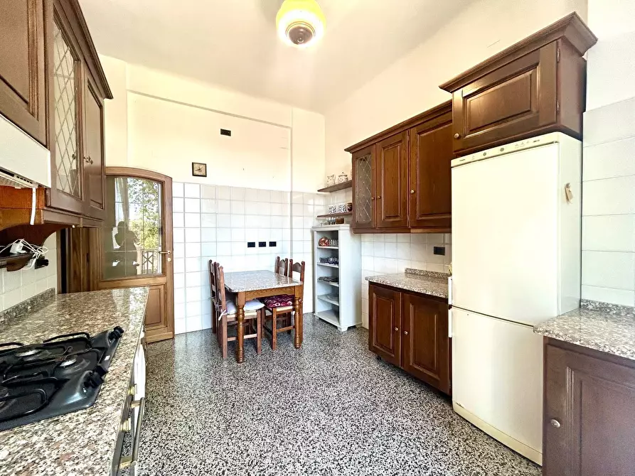 Immagine 14 di Appartamento in vendita  in CORSO RICCI 2 a Savona