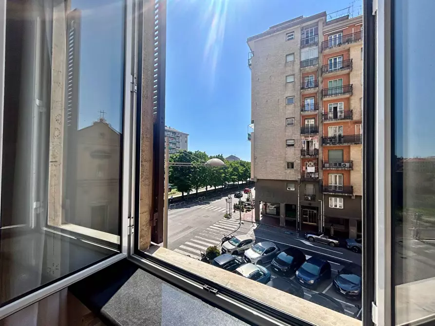 Immagine 20 di Appartamento in vendita  in CORSO RICCI 2 a Savona