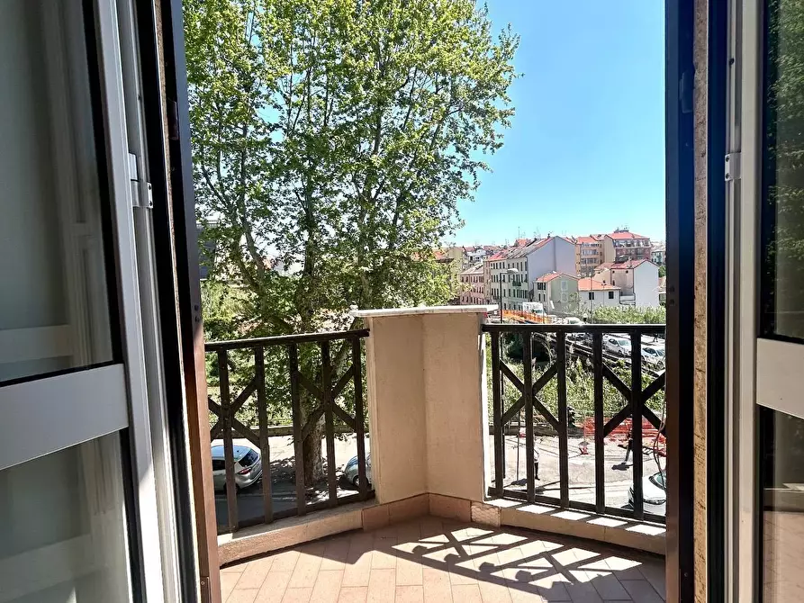 Immagine 26 di Appartamento in vendita  in CORSO RICCI 2 a Savona