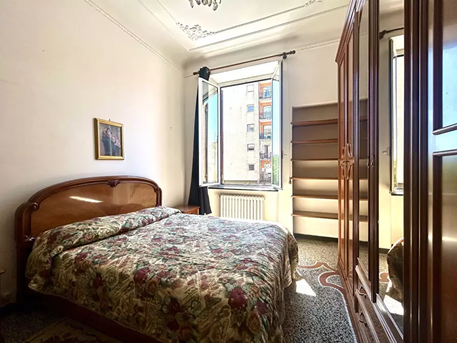 Immagine 30 di Appartamento in vendita  in CORSO RICCI 2 a Savona