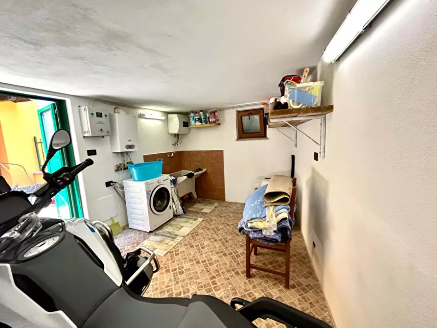 Immagine 60 di Appartamento in vendita  in Via Capanne a Quiliano