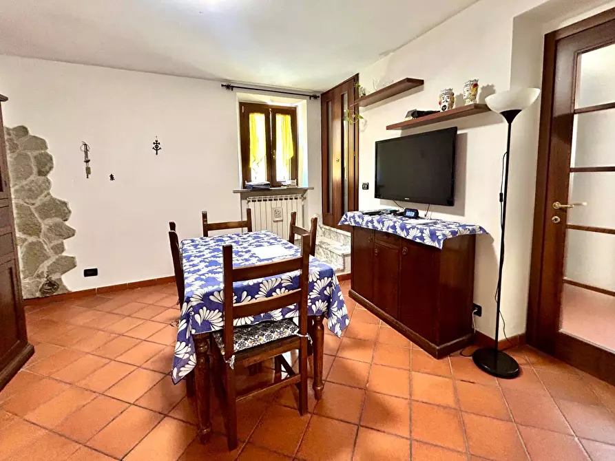 Immagine 12 di Appartamento in vendita  in Via Capanne a Quiliano