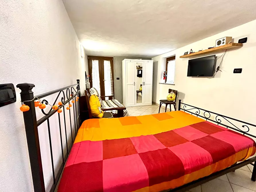 Immagine 16 di Appartamento in vendita  in Via Capanne a Quiliano