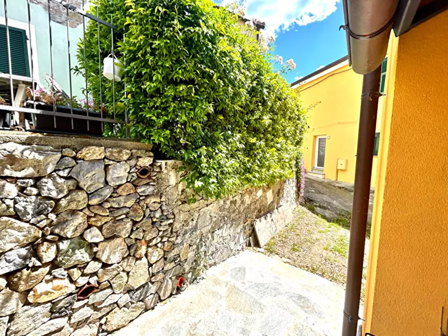 Immagine 52 di Appartamento in vendita  in Via Capanne a Quiliano