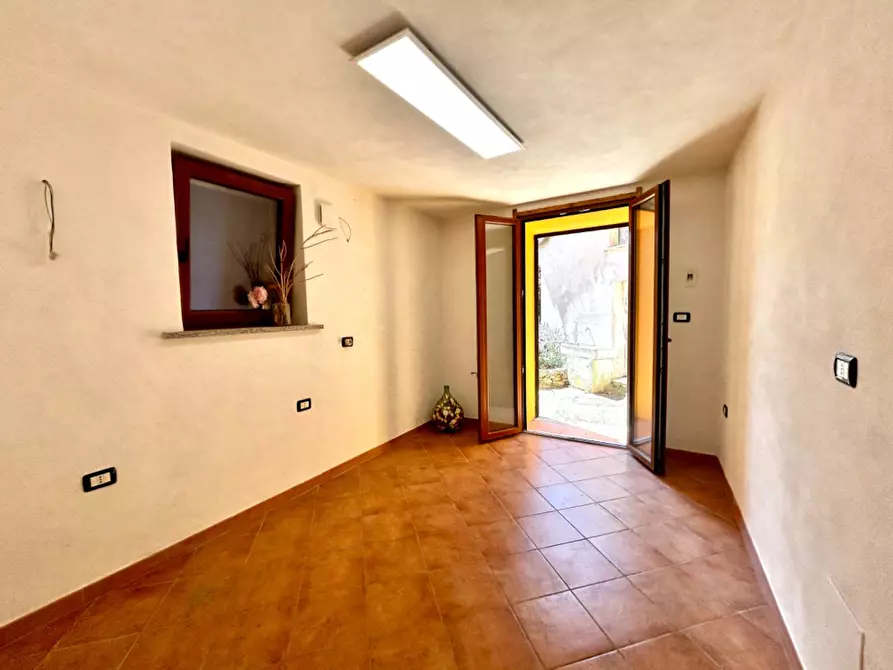 Immagine 47 di Appartamento in vendita  in Via Capanne a Quiliano