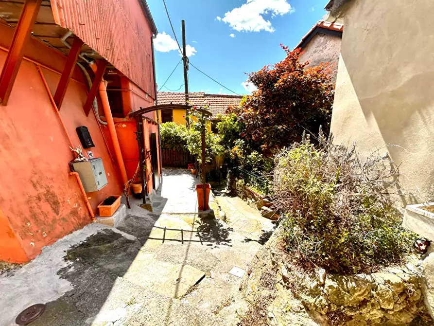 Immagine 56 di Appartamento in vendita  in Via Capanne a Quiliano