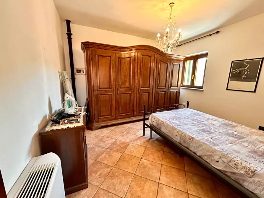 Immagine 24 di Appartamento in vendita  in Via Capanne a Quiliano