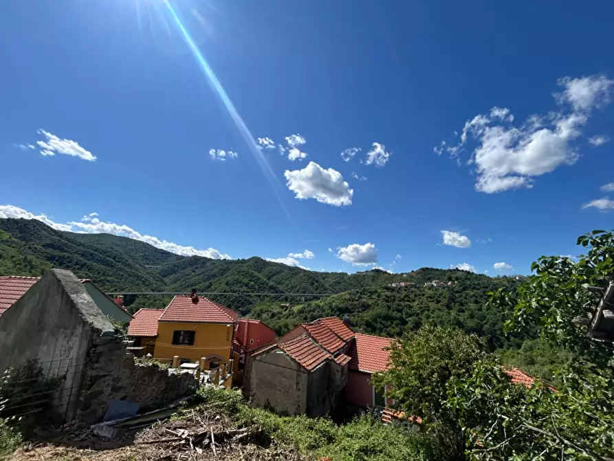 Immagine 63 di Appartamento in vendita  in Via Capanne a Quiliano