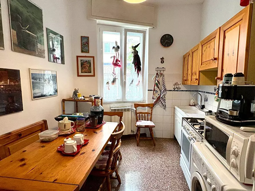 Immagine 8 di Appartamento in vendita  in Via Servettaz a Savona