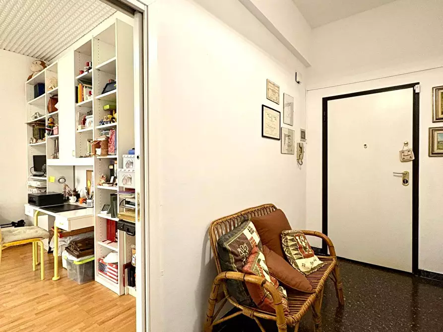 Immagine 19 di Appartamento in vendita  in Via Servettaz a Savona