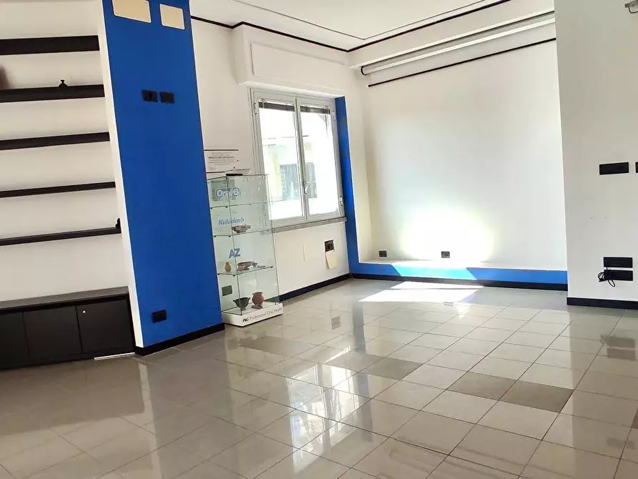 Immagine 11 di Appartamento in vendita  in Via Garassino a Savona