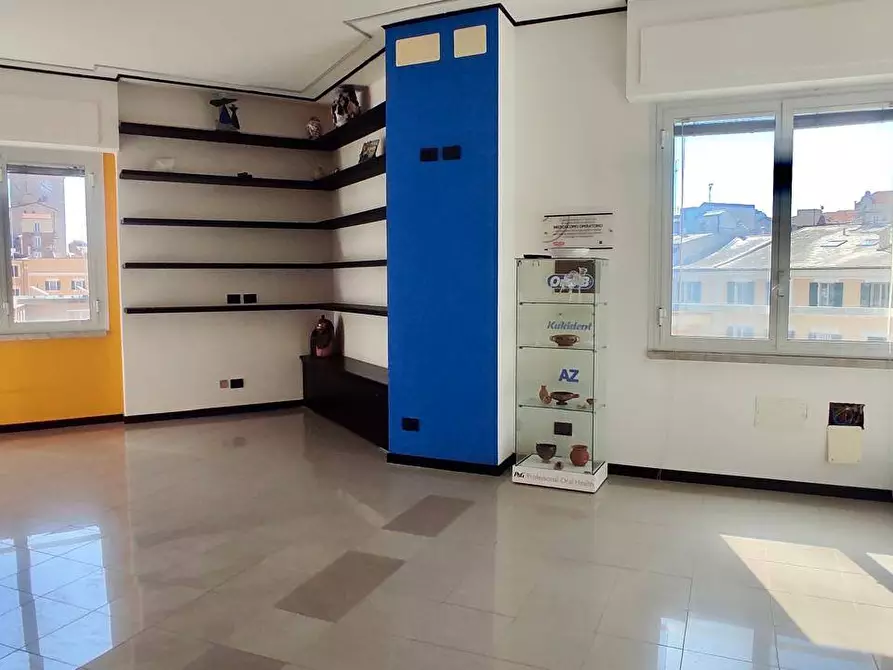 Immagine 1 di Appartamento in vendita  in Via Garassino a Savona