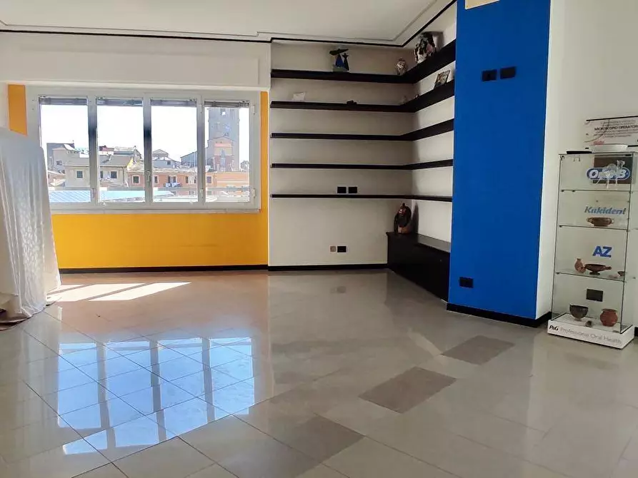 Immagine 10 di Appartamento in vendita  in Via Garassino a Savona