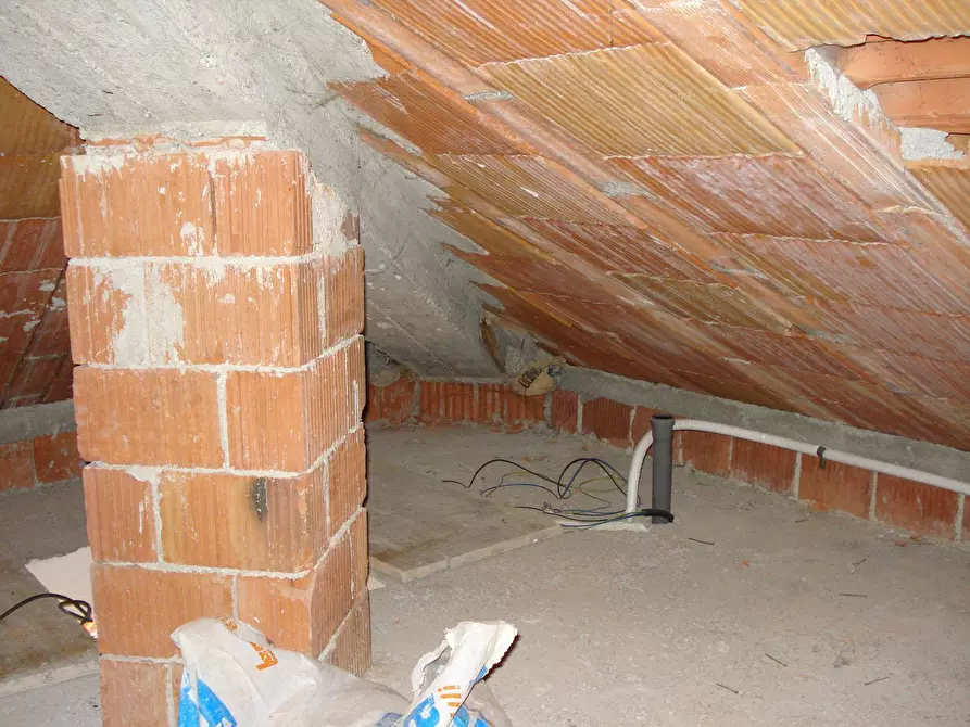 Immagine 66 di Appartamento in vendita  in Via Capanne a Quiliano