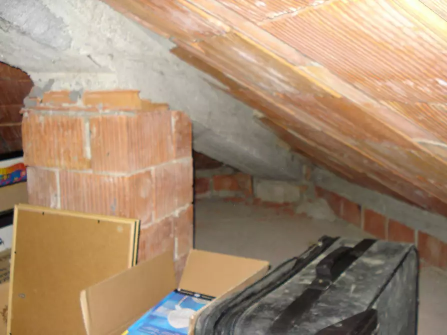 Immagine 75 di Appartamento in vendita  in Via Capanne a Quiliano