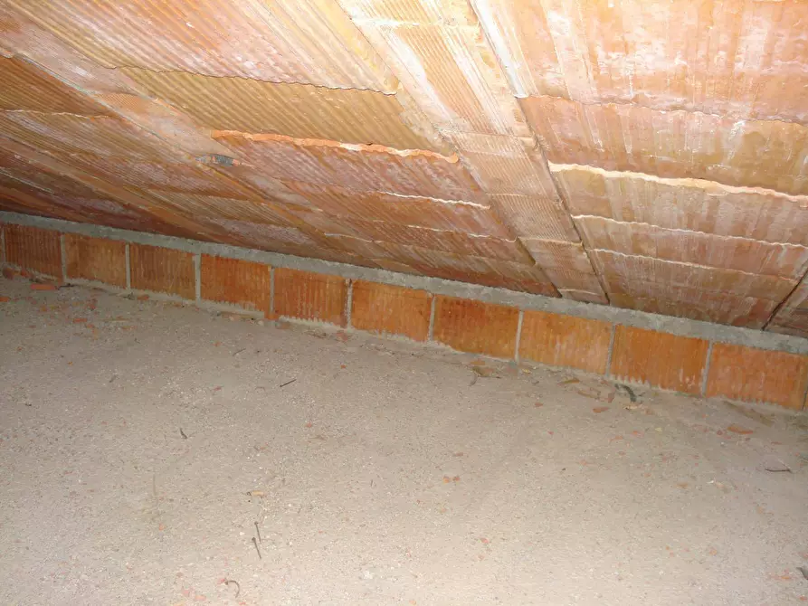 Immagine 77 di Appartamento in vendita  in Via Capanne a Quiliano