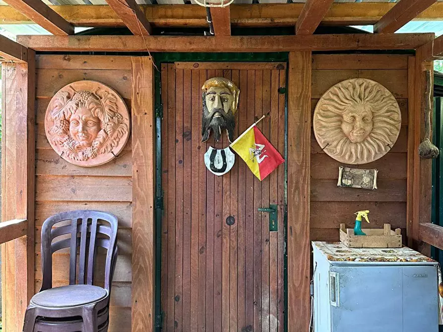 Immagine 6 di Terreno agricolo in vendita  a Quiliano