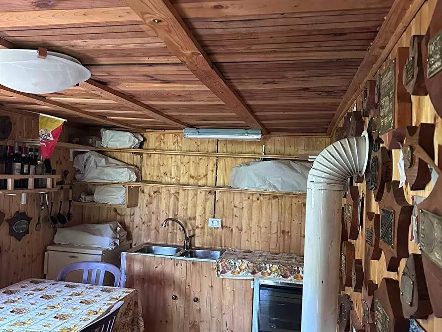 Immagine 4 di Terreno agricolo in vendita  a Quiliano