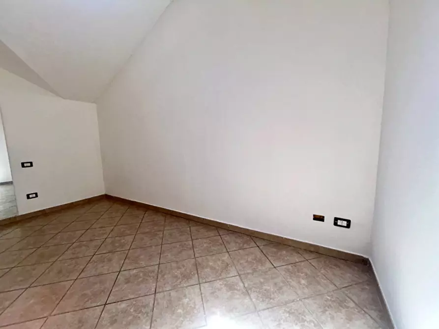 Immagine 10 di Villetta a schiera in vendita  in Padova 3F a Savona