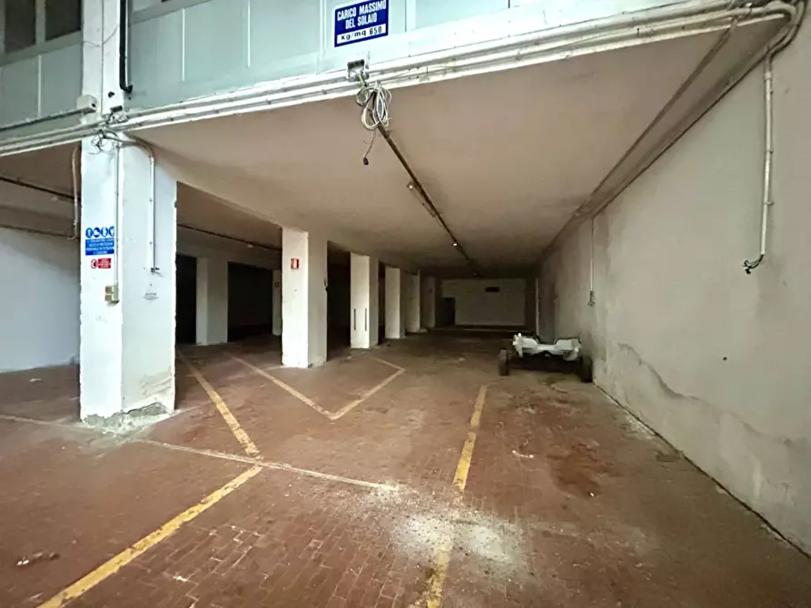 Immagine 6 di Capannone industriale in vendita  in Via Turati a Savona